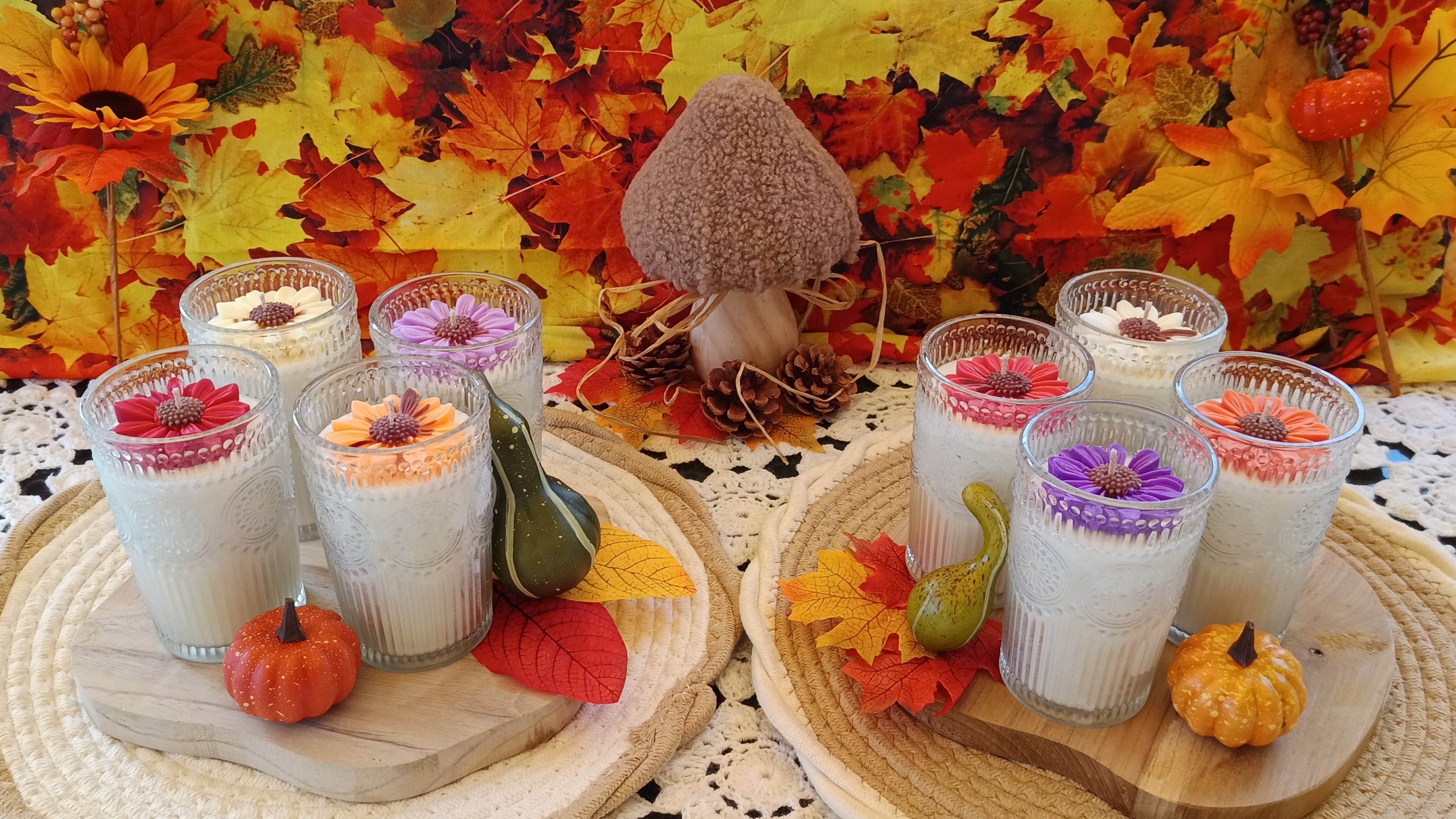 handgemachte Rapswachs-Kerze mit Gerbera